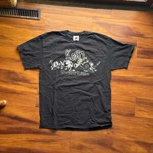 Vintage KORN Evolution monkeys 2009 band t shirt adult L Y2K